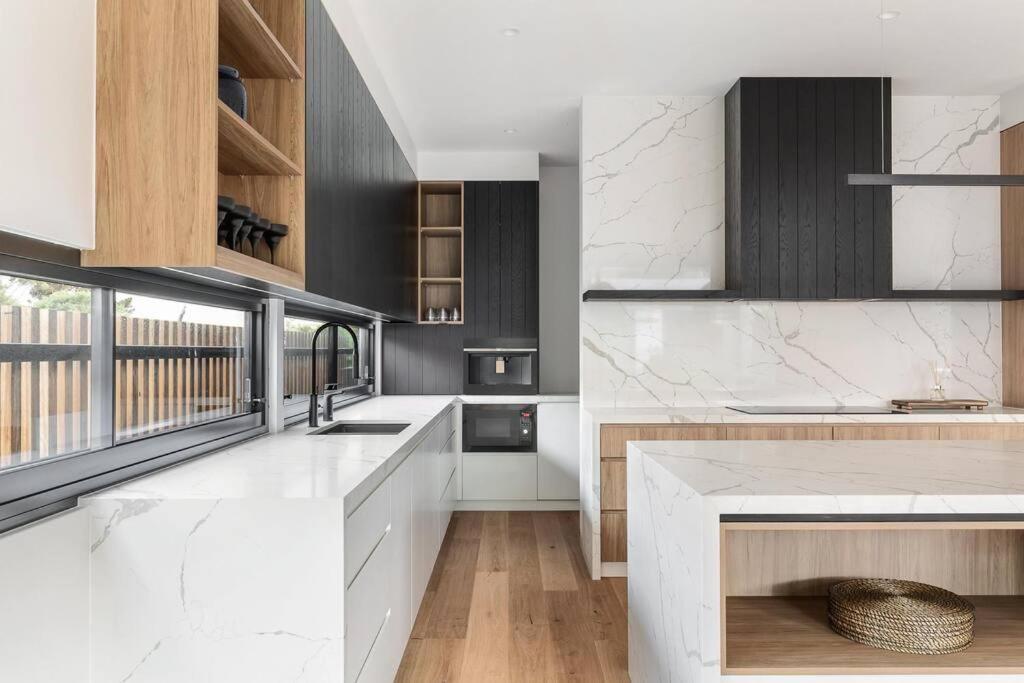 Kirks On Park - Brand New Luxury Home, Great Location Sorrento Eksteriør bilde